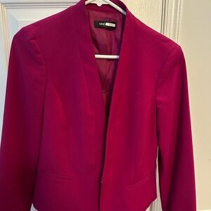 Raspberry color blazer soft material Nine West size medium